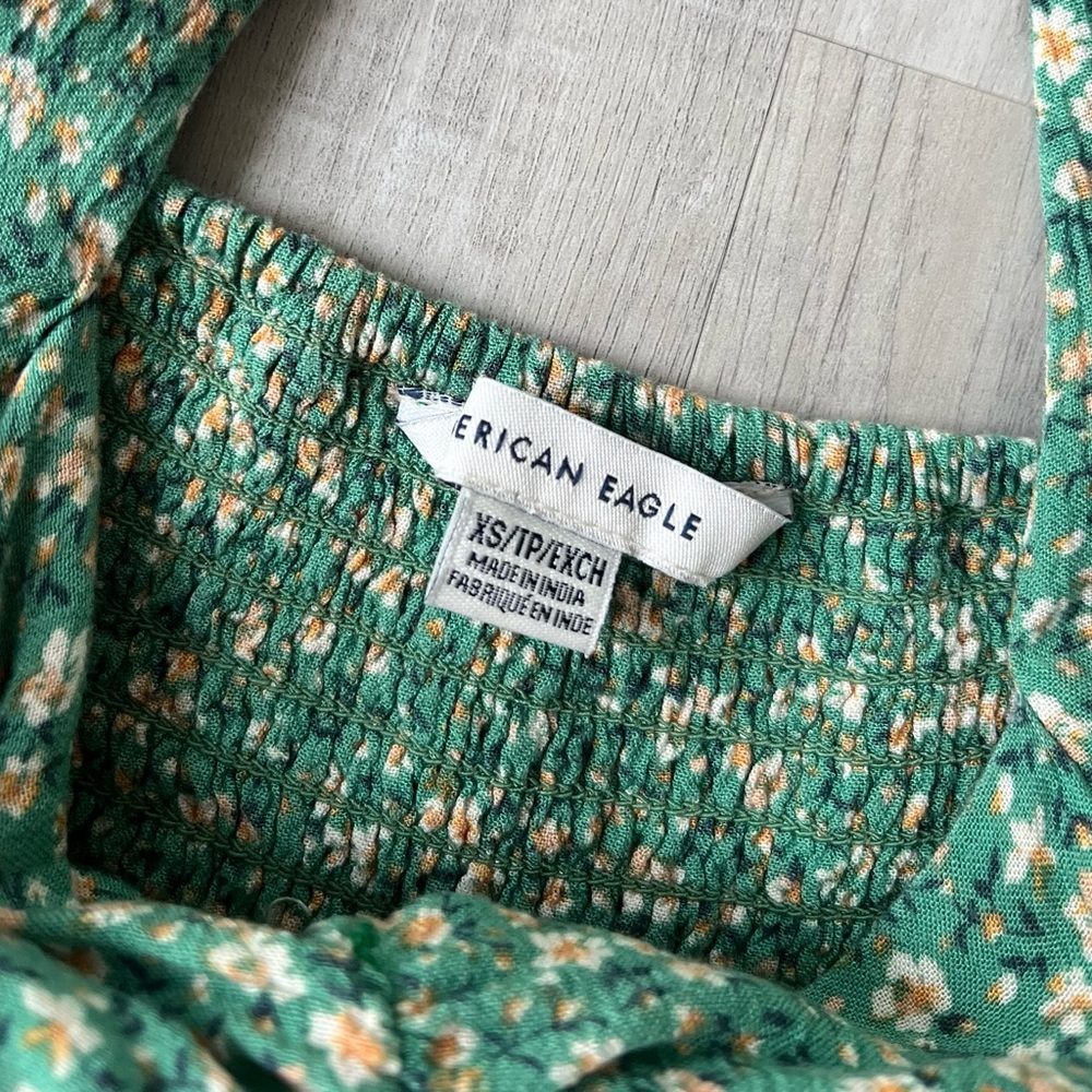 AMERICAN EAGLE OUTFITTERS Green Floral Short Sleeve Romper Size XS - Picture 3 of 6